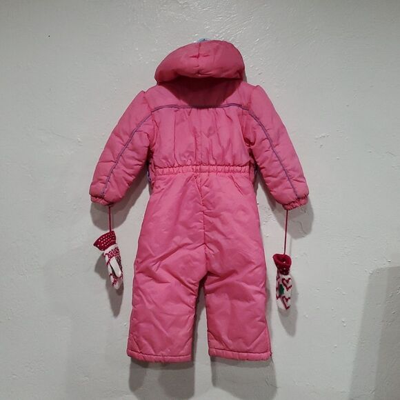 Pink Vintage Children's Snowsuit with Mittens - Picture 12 of 14